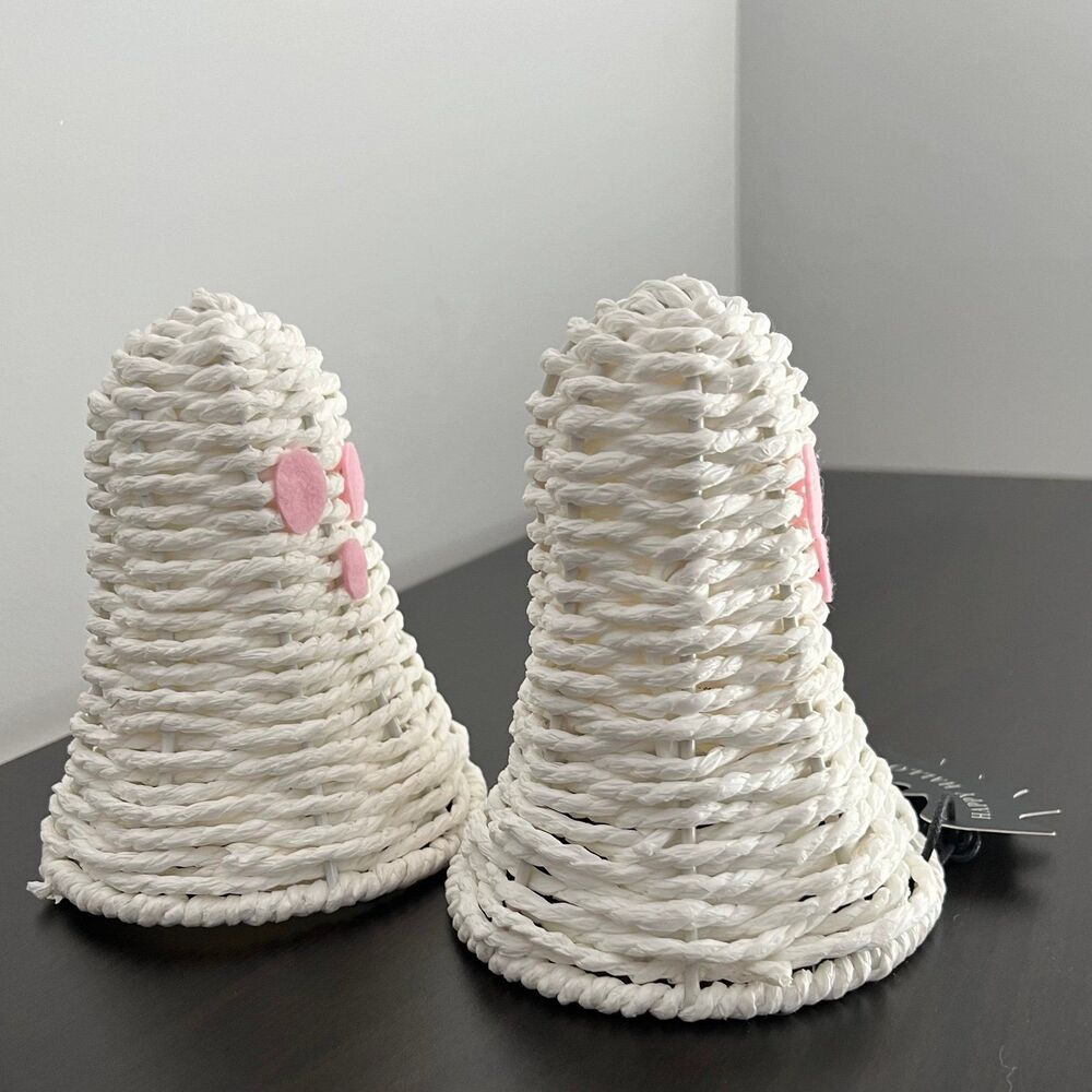 Farmhouse Wicker Ghosts - Picture 4 of 7